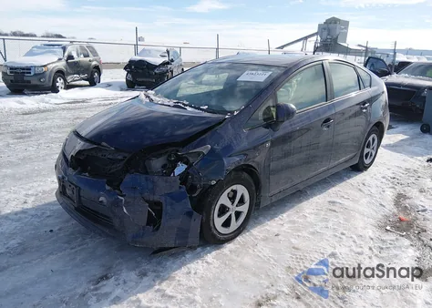 2014 Toyota Prius Three из США, поврежденный, VIN JTDKN3DUXE0366564
